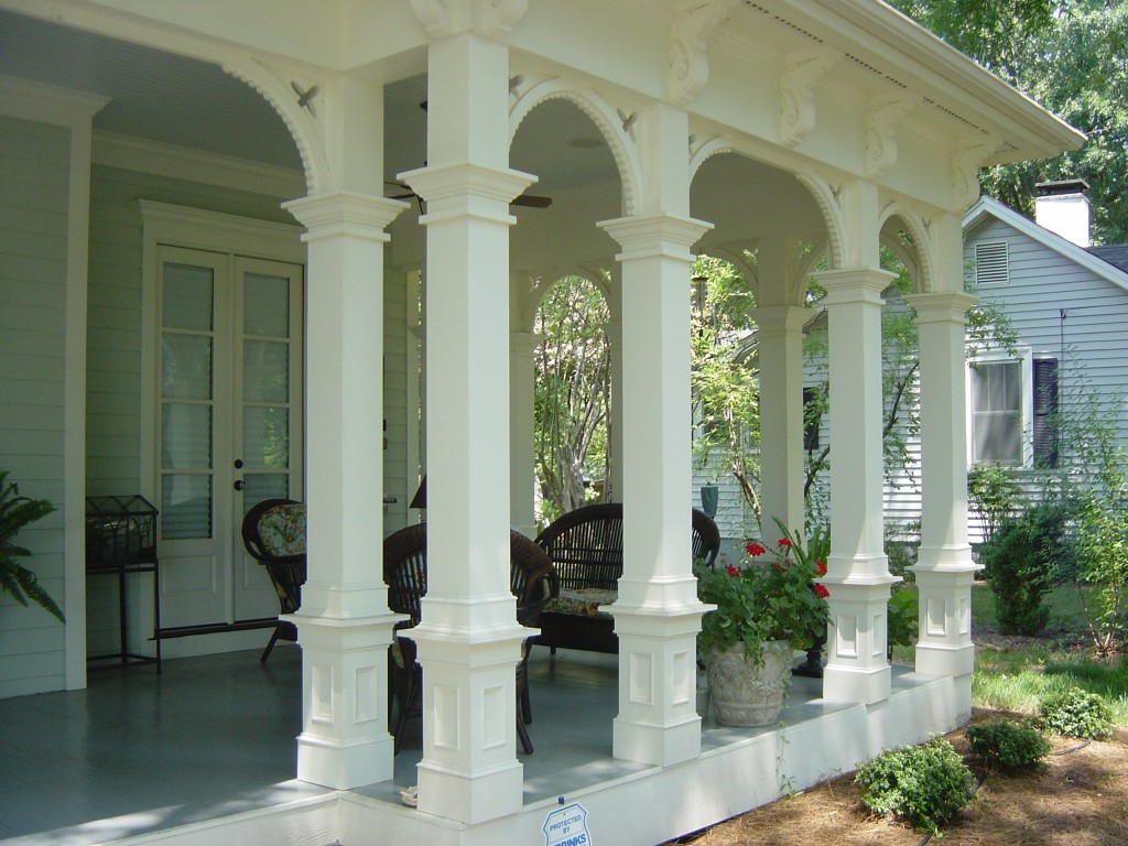 Beautiful Custom Home For Sale in Historic Downtown Davidson Come Home