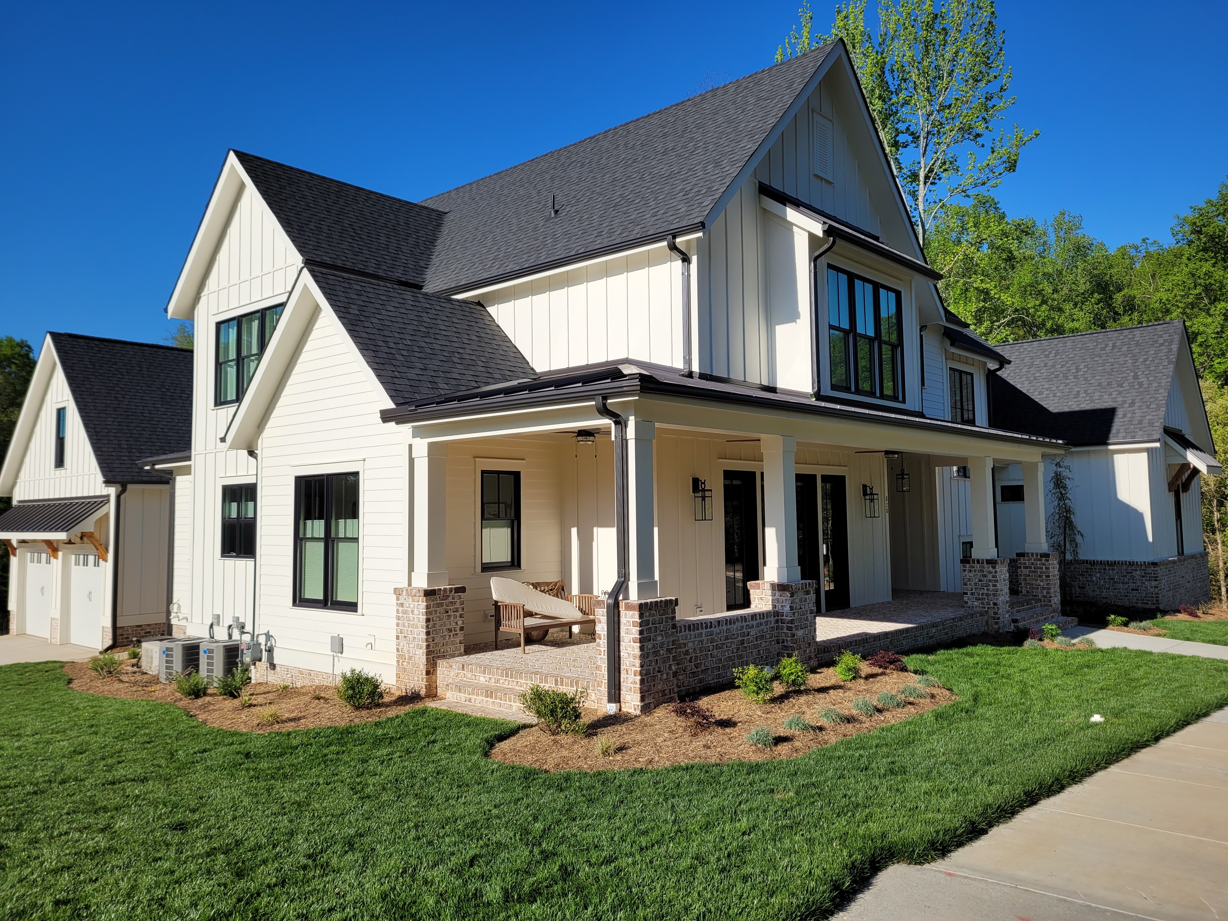 Another Beautiful New Home in Downtown Davidson